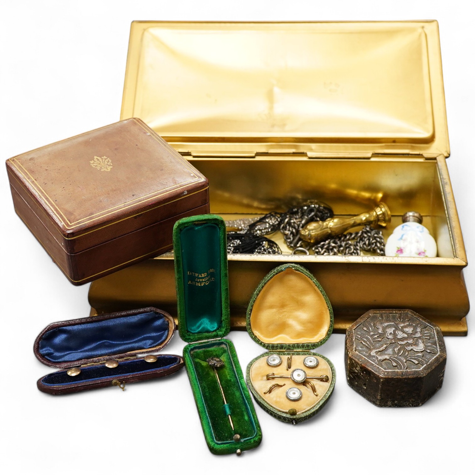 A silver curb link albert, a late Victorian small silver server, an Edwardian silver topped porcelain scent flask, a Victorian 15ct and diamond set stick pin and seven other items including cased studs, brass seal and st